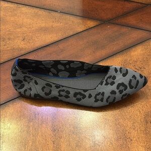 Frank Mully Size 9 Leopard Print Women's Flat Shoes